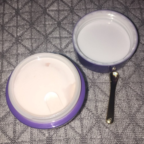 SOLD! Tatcha Ageless Enriching Renewal Cream - Picture 4 of 4